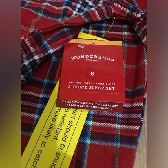 📳 Wondershop | NEW PLAID PJS - Picture 2 of 3